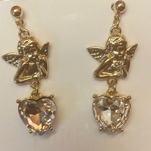 *FREE WITH PURCHASE* Forever 21 Cherub Earrings